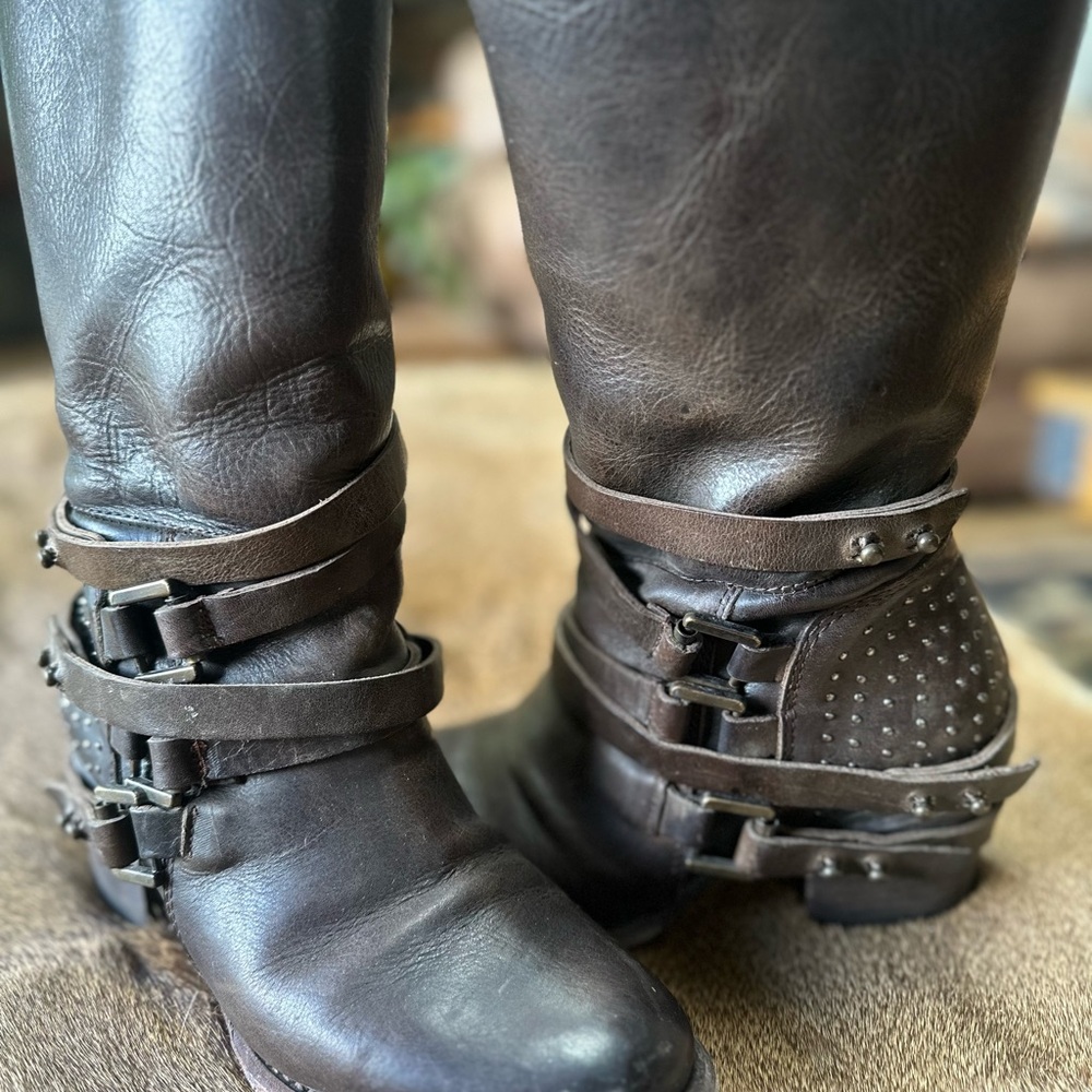 Freebird by Steven Heeled Boots - Picture 7 of 8